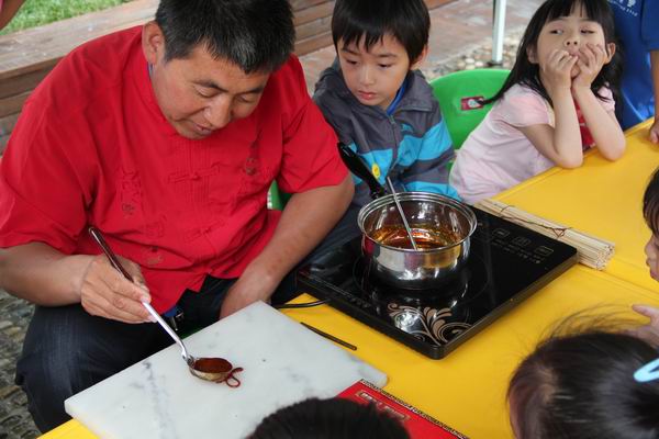 老北京民间手工艺糖画