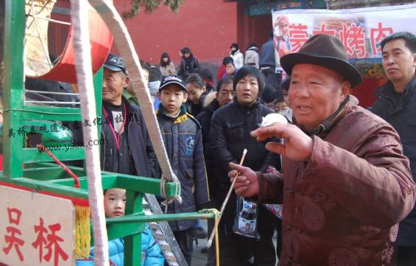 北京庙会上寻找童年的记忆 北京庙会上寻找童年的记忆