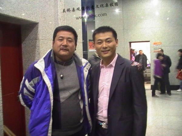安徽卫视主持人王小川与于团长在北京梅地亚影视中心