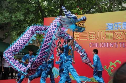 中国二十四节气+世界非遗——吴桥县观道创意文化杂技团